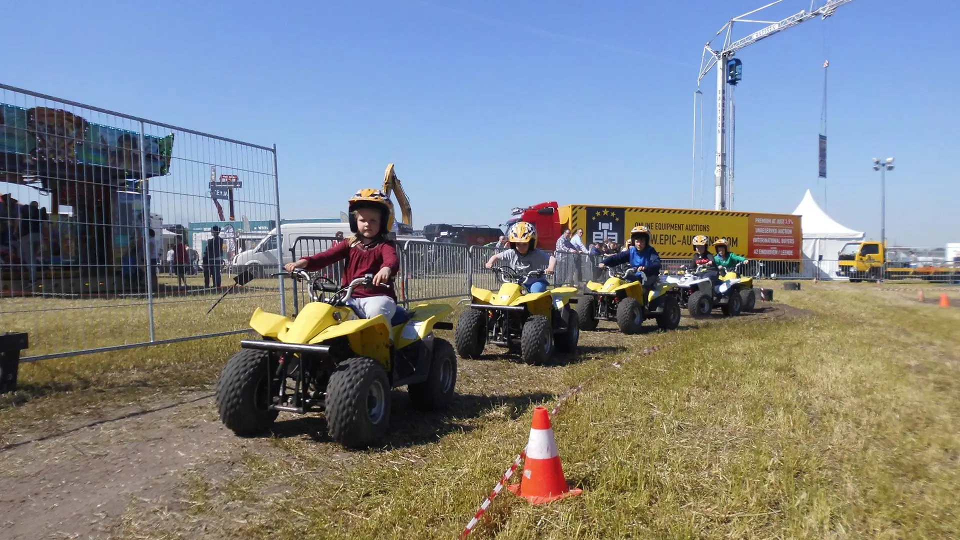 Quadrijden met kinder quad 50cc voor kinderen van 6 - 12 jaar