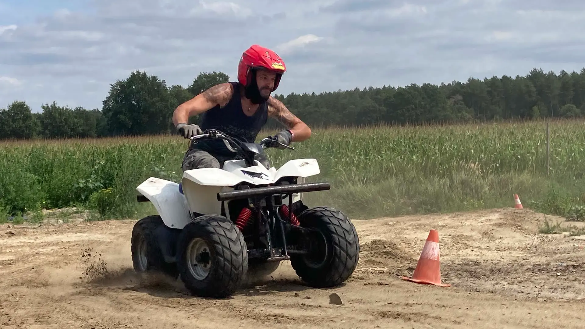 Quadrijden met 90cc race quad voor tieners en volwassenen
