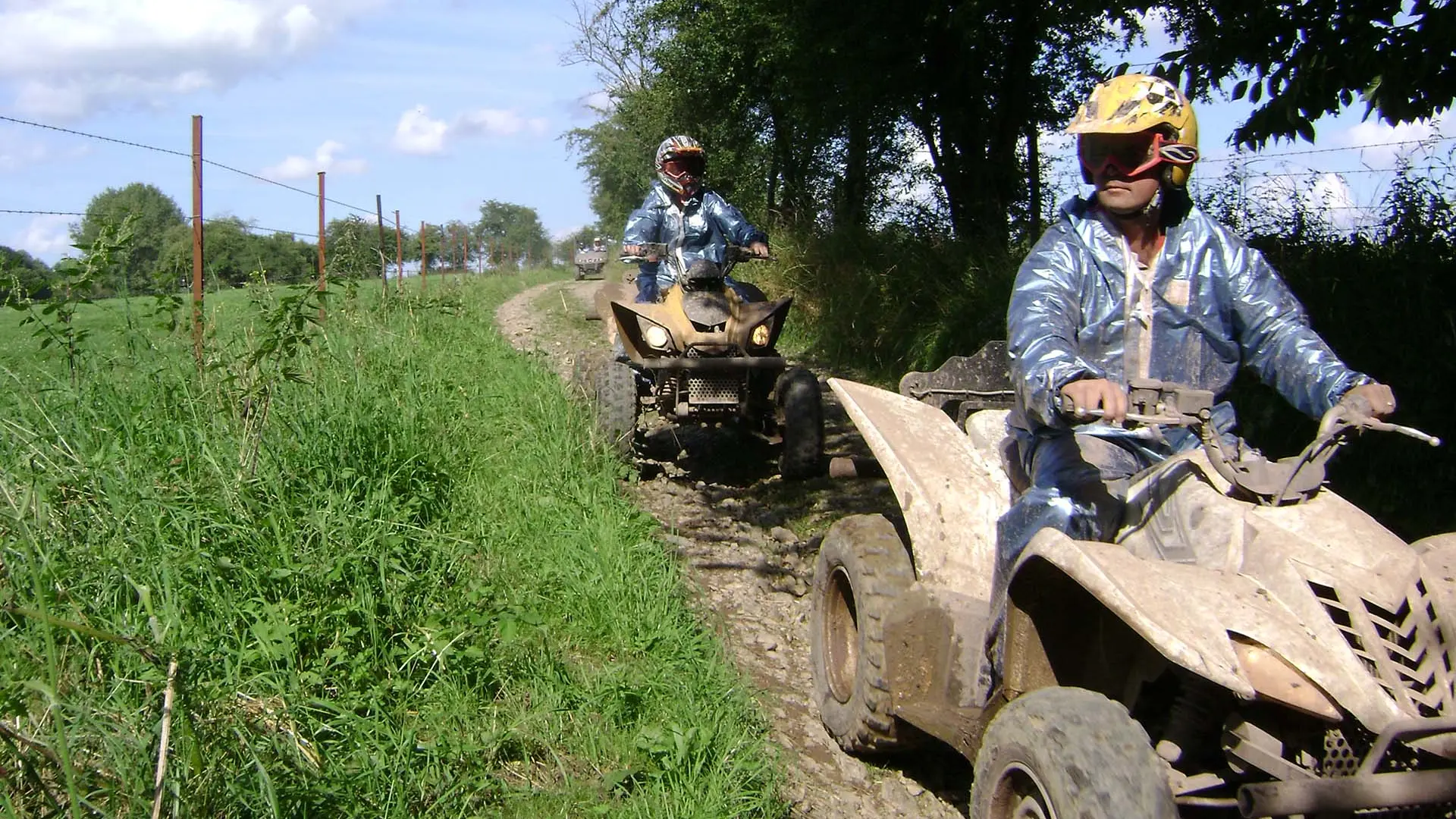 Quad route, quad tocht. Off the road quadrijden in limburg, ardennen en hageland.